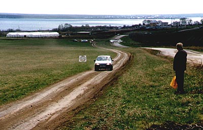 photo08a.jpg (18514 bytes)
